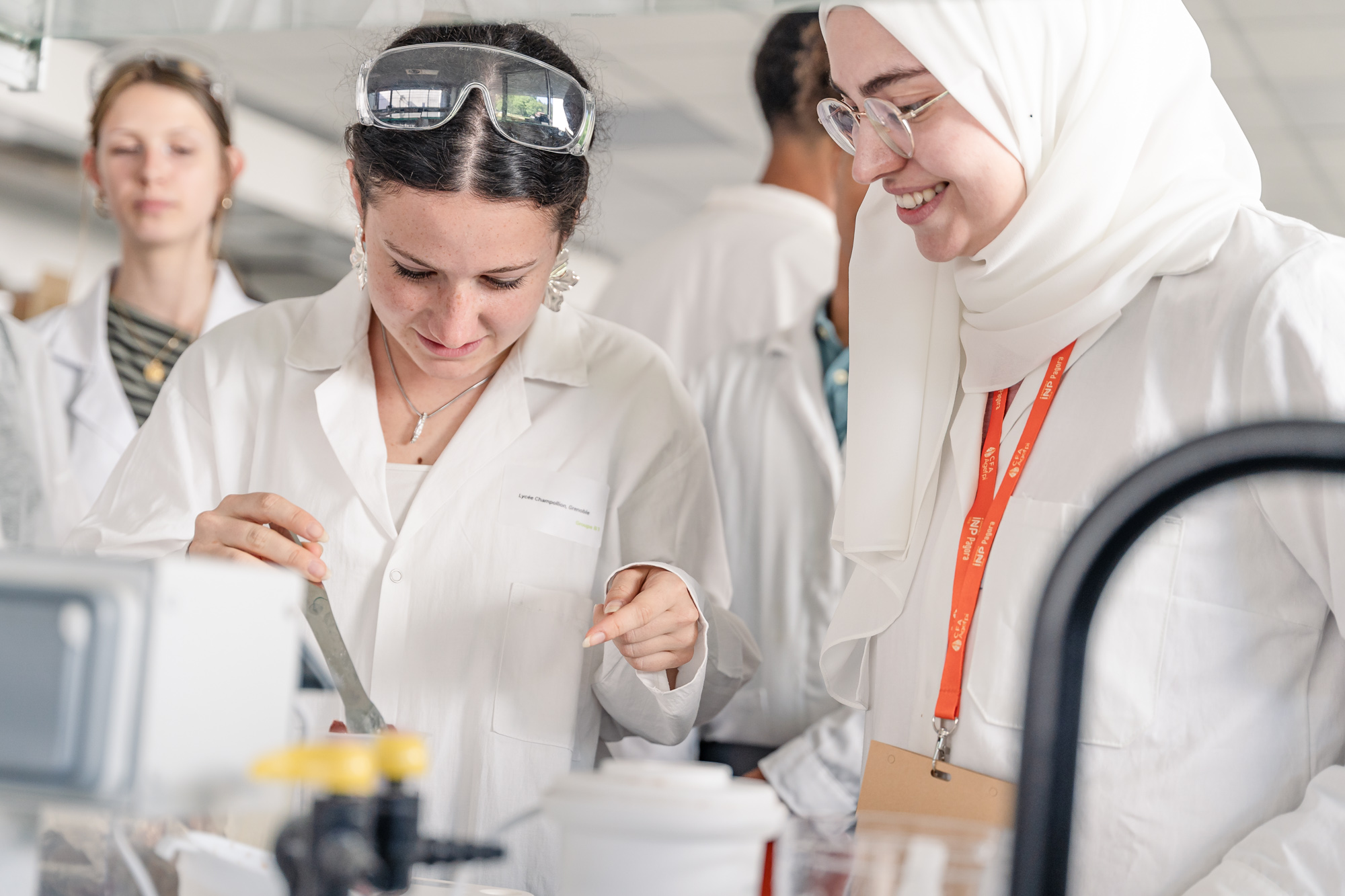 Etudiantes lors de la journée scientifique du biosourcé